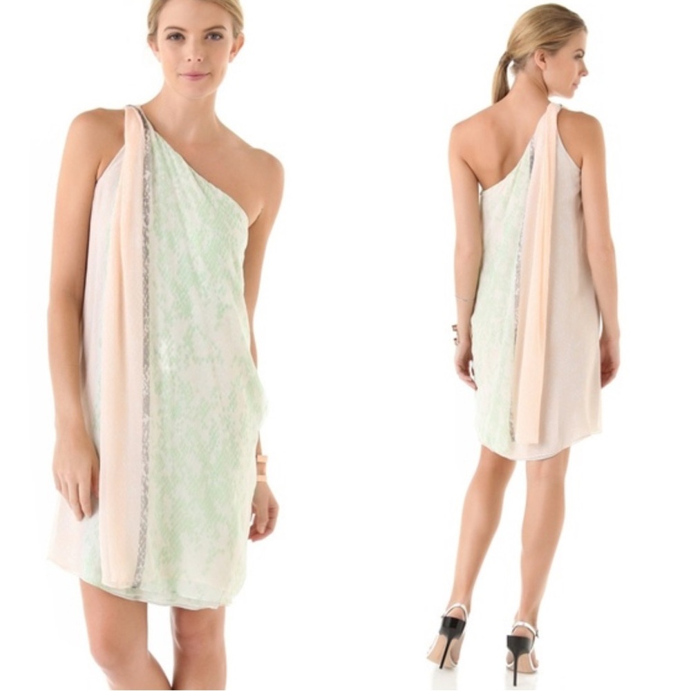 Diane Von Furstenberg One-Shoulder Dress- Size 4
